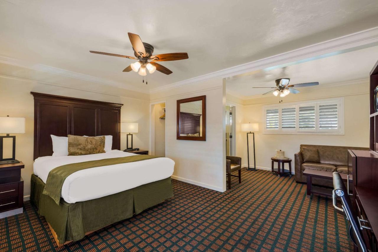Clarion Collection Carmel Oaks Inn Экстерьер фото